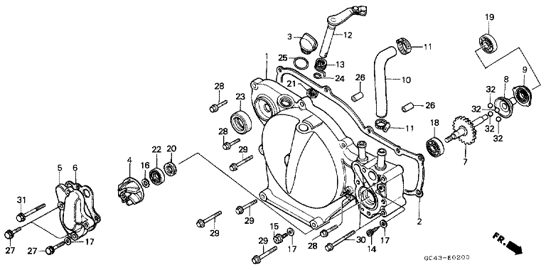 RIGHT CRANKCASE COVER