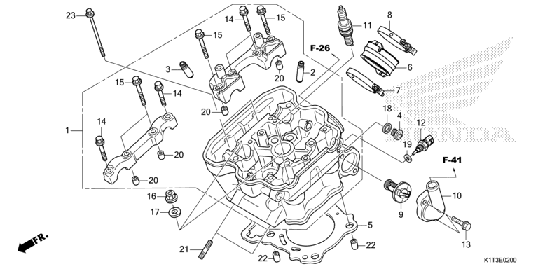 CYLINDER HEAD