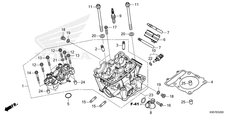 CYLINDER HEAD