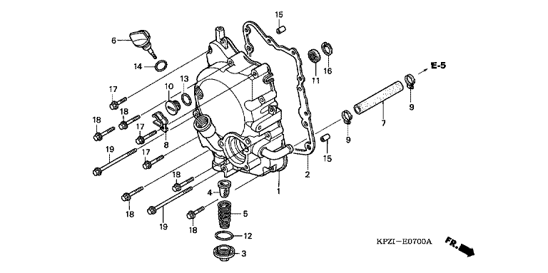 RIGHT CRANKCASE COVER