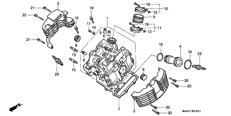 CYLINDER HEAD (FRONT) (VT1100CV/CW/C2)