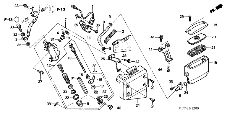 RR. BRAKE MASTER CYLINDER