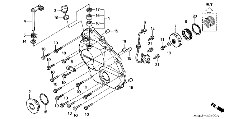 RIGHT CRANKCASE COVER