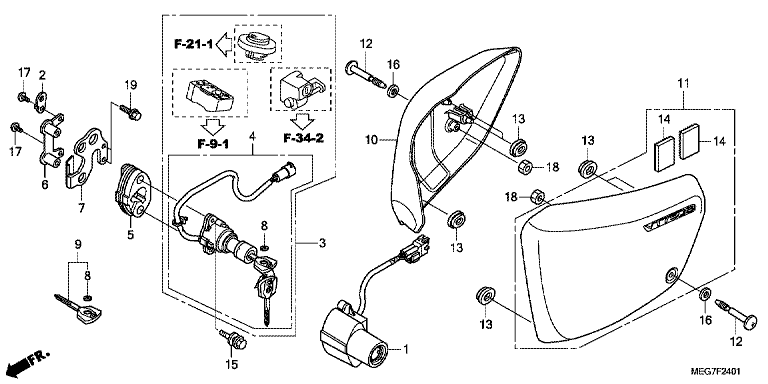 SIDE COVER (VT750S)