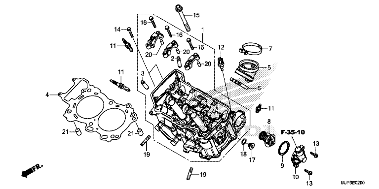 CYLINDER HEAD