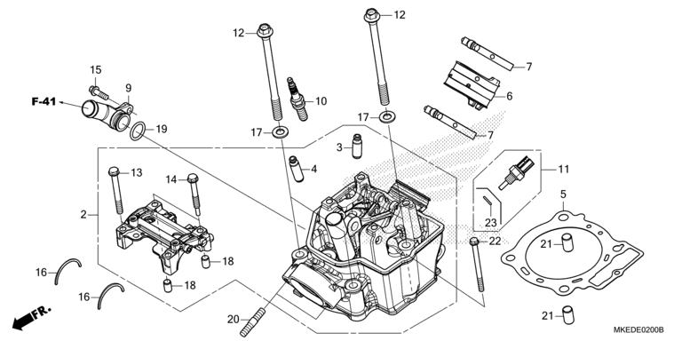 CYLINDER HEAD