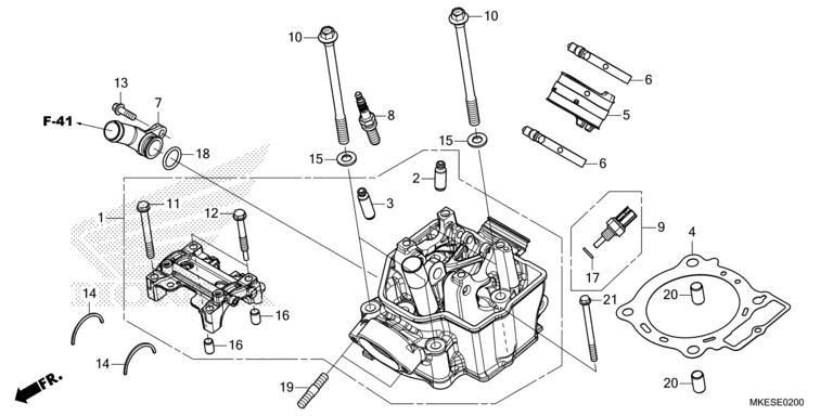 CYLINDER HEAD