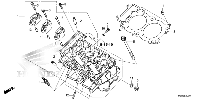 CYLINDER HEAD