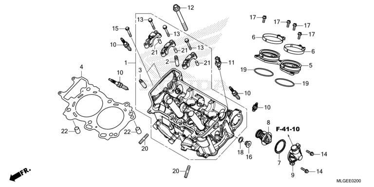 CYLINDER HEAD